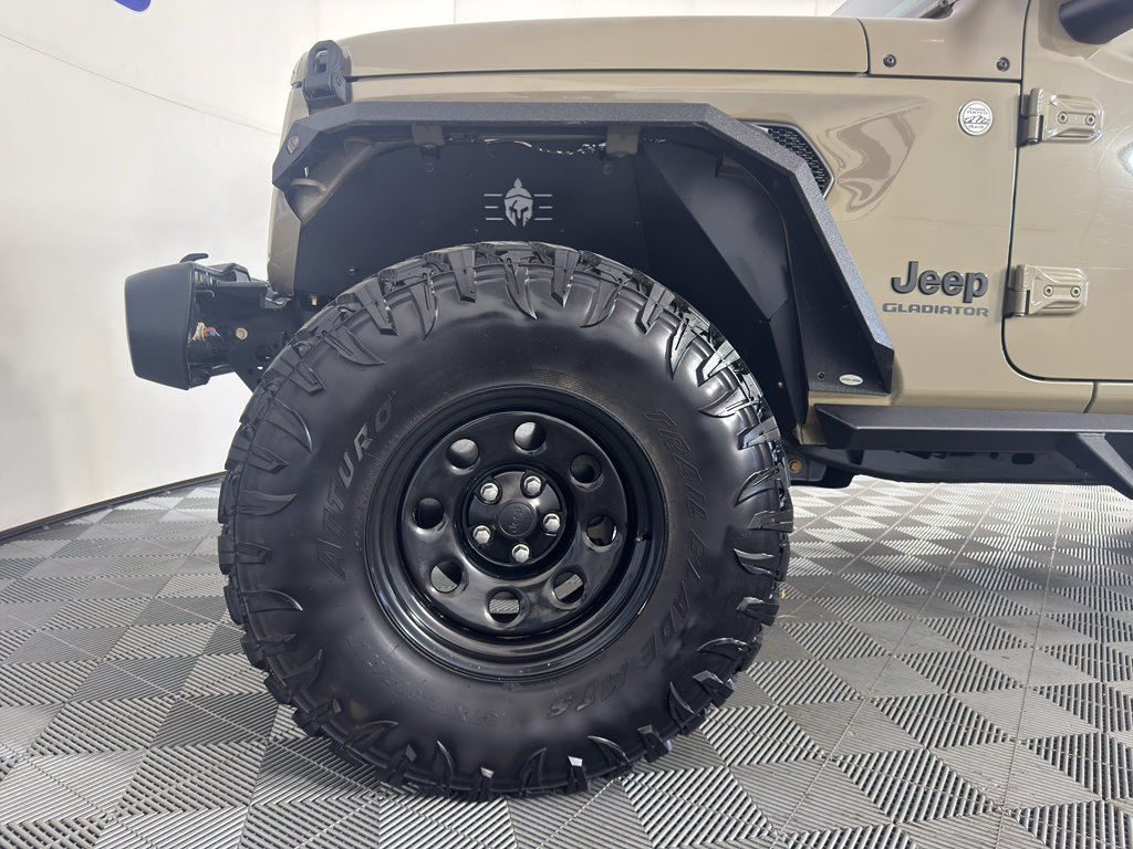 Used 2020 Jeep Gladiator Sport image 12