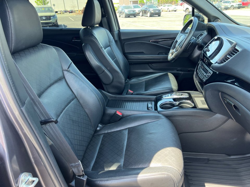 Used 2020 Honda Passport Elite image 32