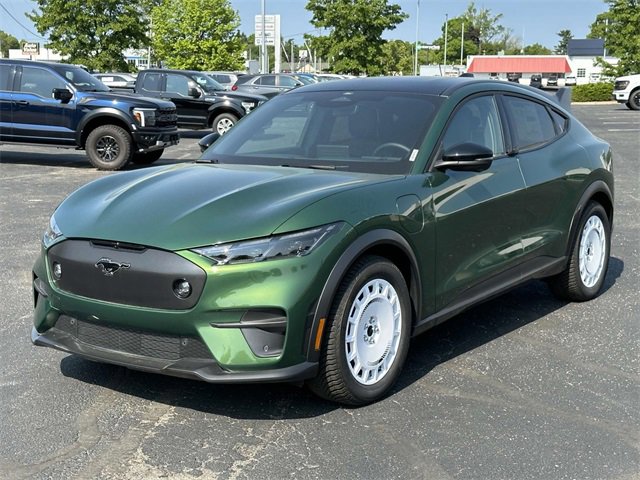 New 2025 Ford Mustang Mach-E GT w/ Interior Protection Package image 7