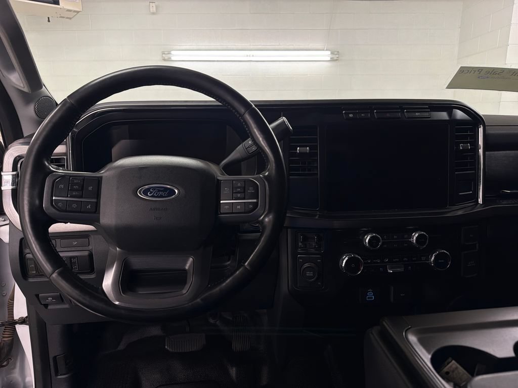 Used 2024 Ford F250 Lariat AWD/4WD image 8