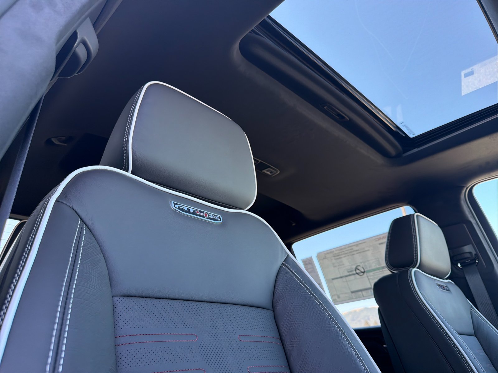 New 2026 GMC Sierra 2500 AT4X AWD/4WD image 15