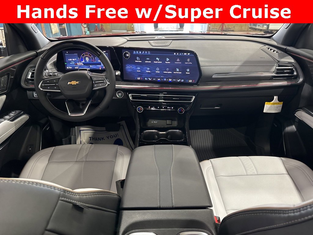 New 2026 Chevrolet Traverse High Country w/ LPO, Floor Liner Package image 2