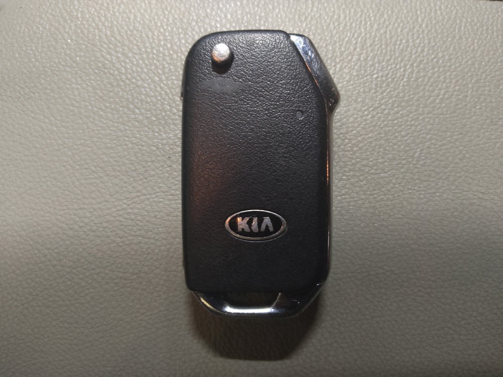Used 2020 Kia Soul LX FWD image 32