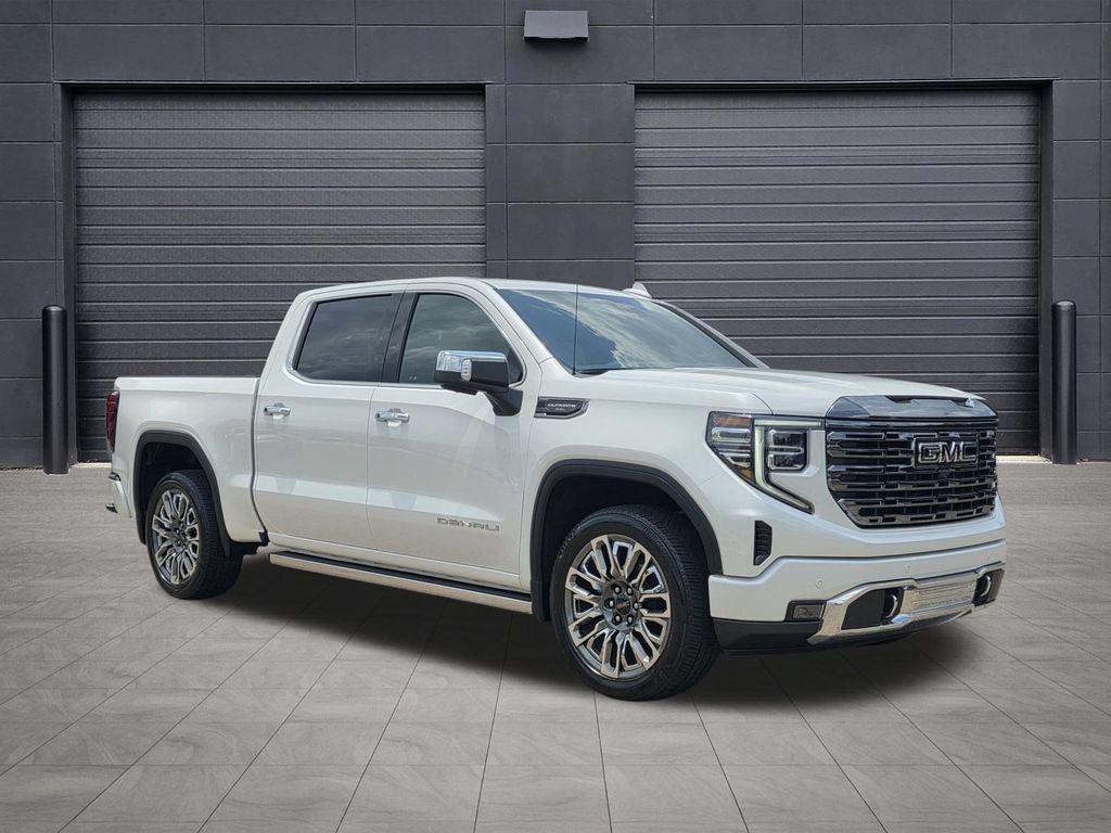 Used 2024 GMC Sierra 1500 Denali Ultimate AWD/4WD image 3