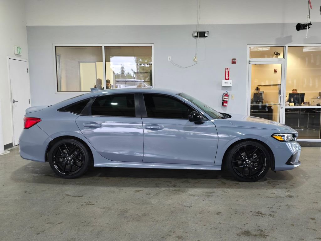 Used 2022 Honda Civic Sport image 4