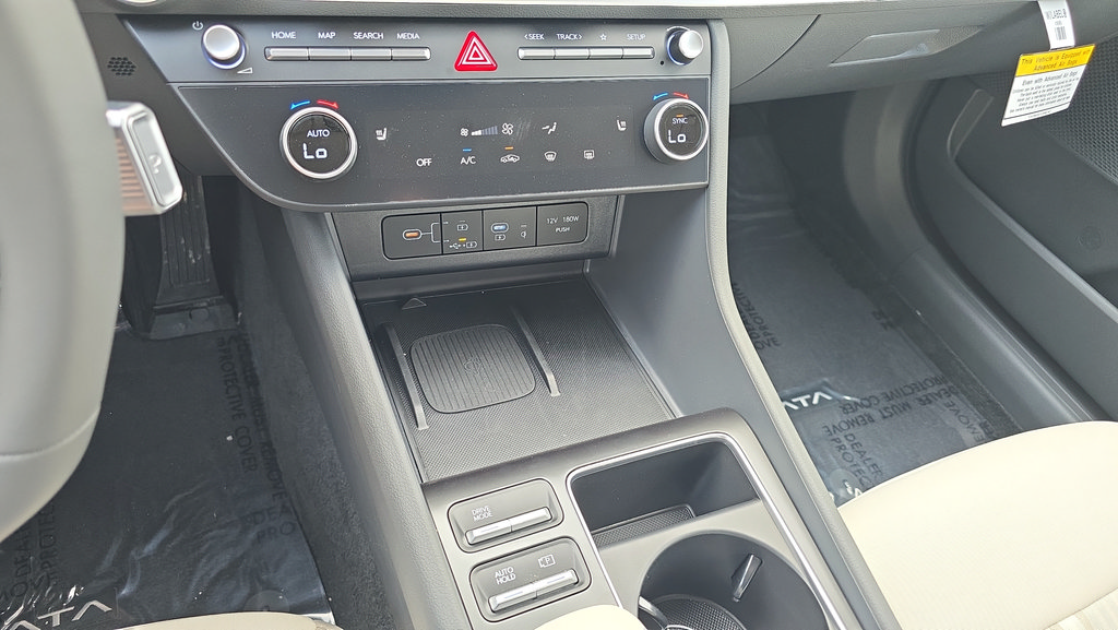 New 2026 Hyundai Sonata SEL AWD/4WD image 17
