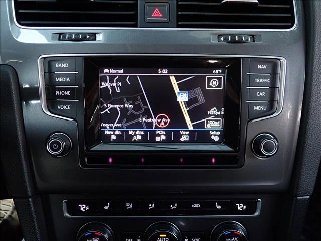 Used 2015 Volkswagen e-Golf Limited Edition image 18