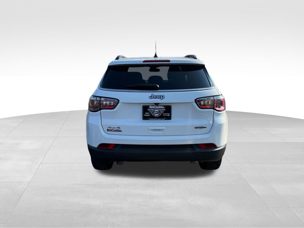 Used 2023 Jeep Compass Latitude image 7