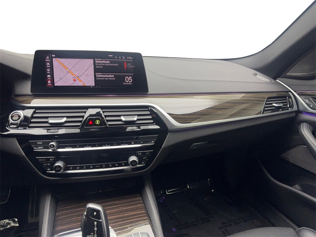 Used 2020 BMW M550i xDrive w/ Executive Package image 55