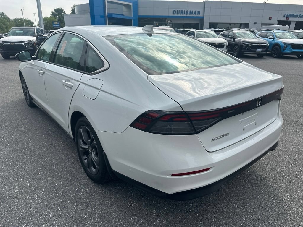 Used 2023 Honda Accord EX image 7