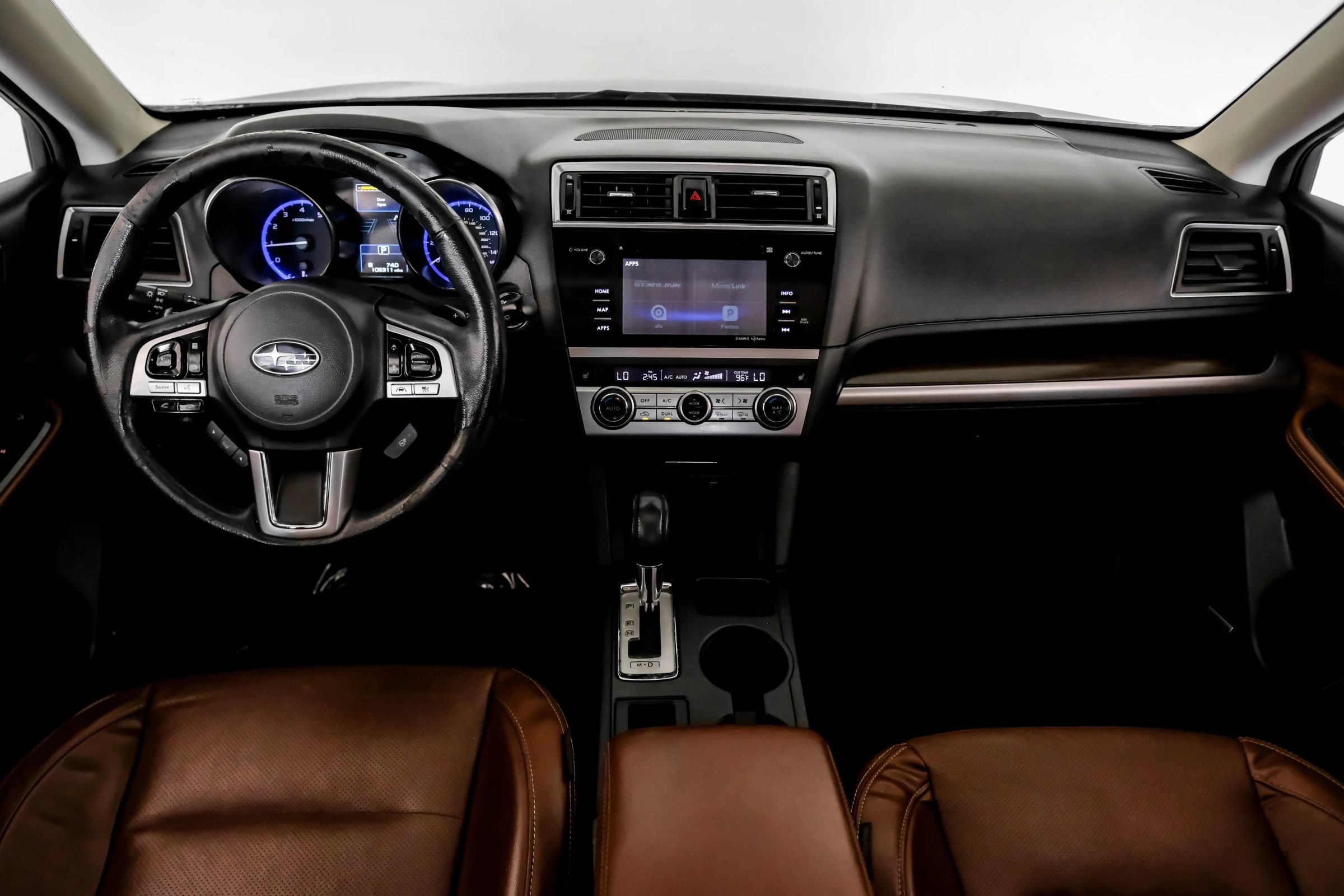 Used 2017 Subaru Outback 2.5i Touring AWD/4WD image 13