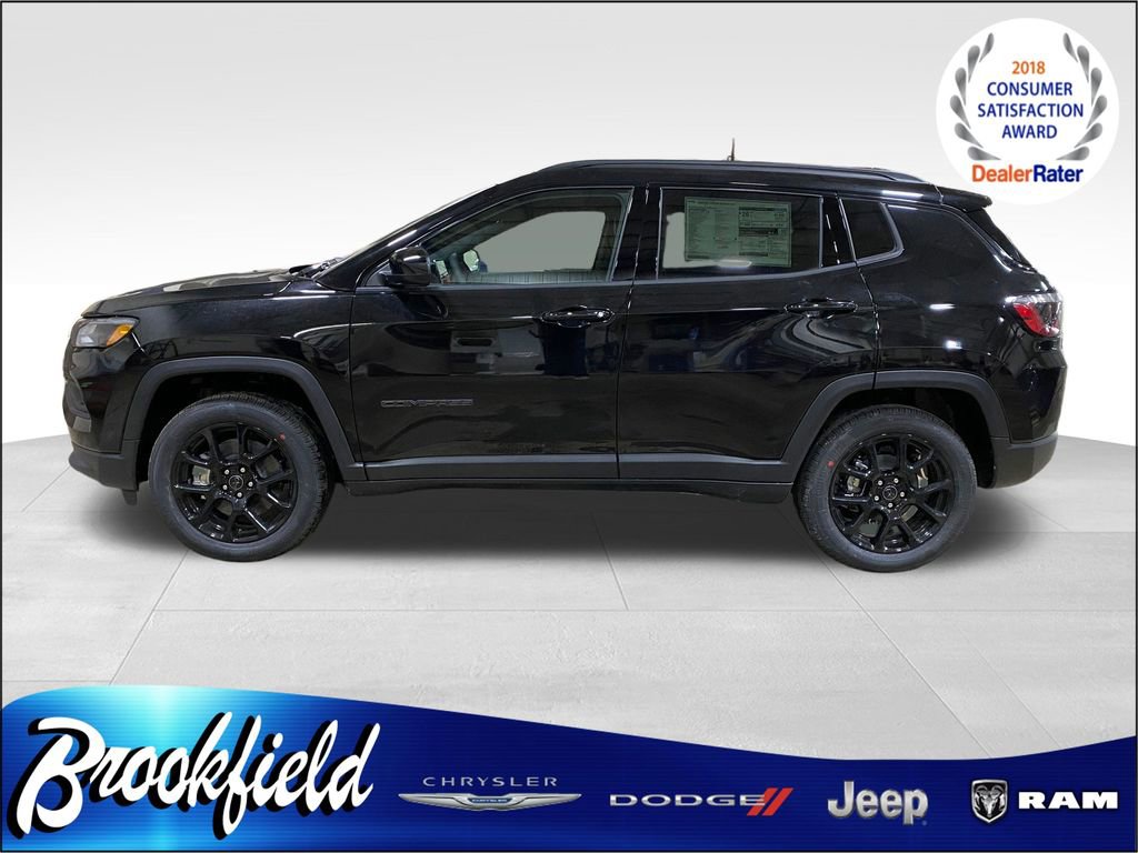 New 2026 Jeep Compass Latitude image 5