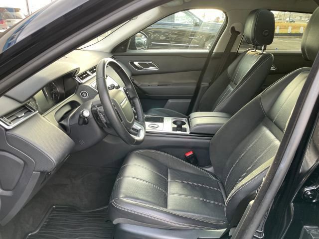 Used 2019 Land Rover Range Rover Velar S image 23
