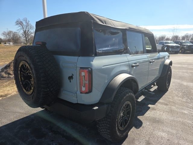 Used 2023 Ford Bronco Wildtrak image 3