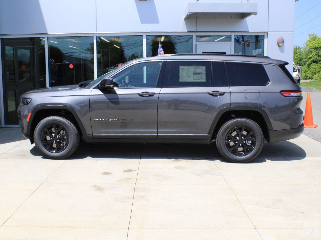 New 2026 Jeep Grand Cherokee L 4WD image 5