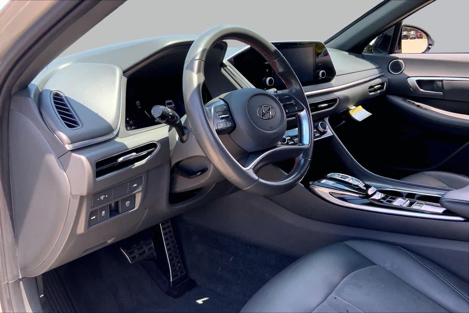 Used 2020 Hyundai Sonata SEL Plus FWD image 18