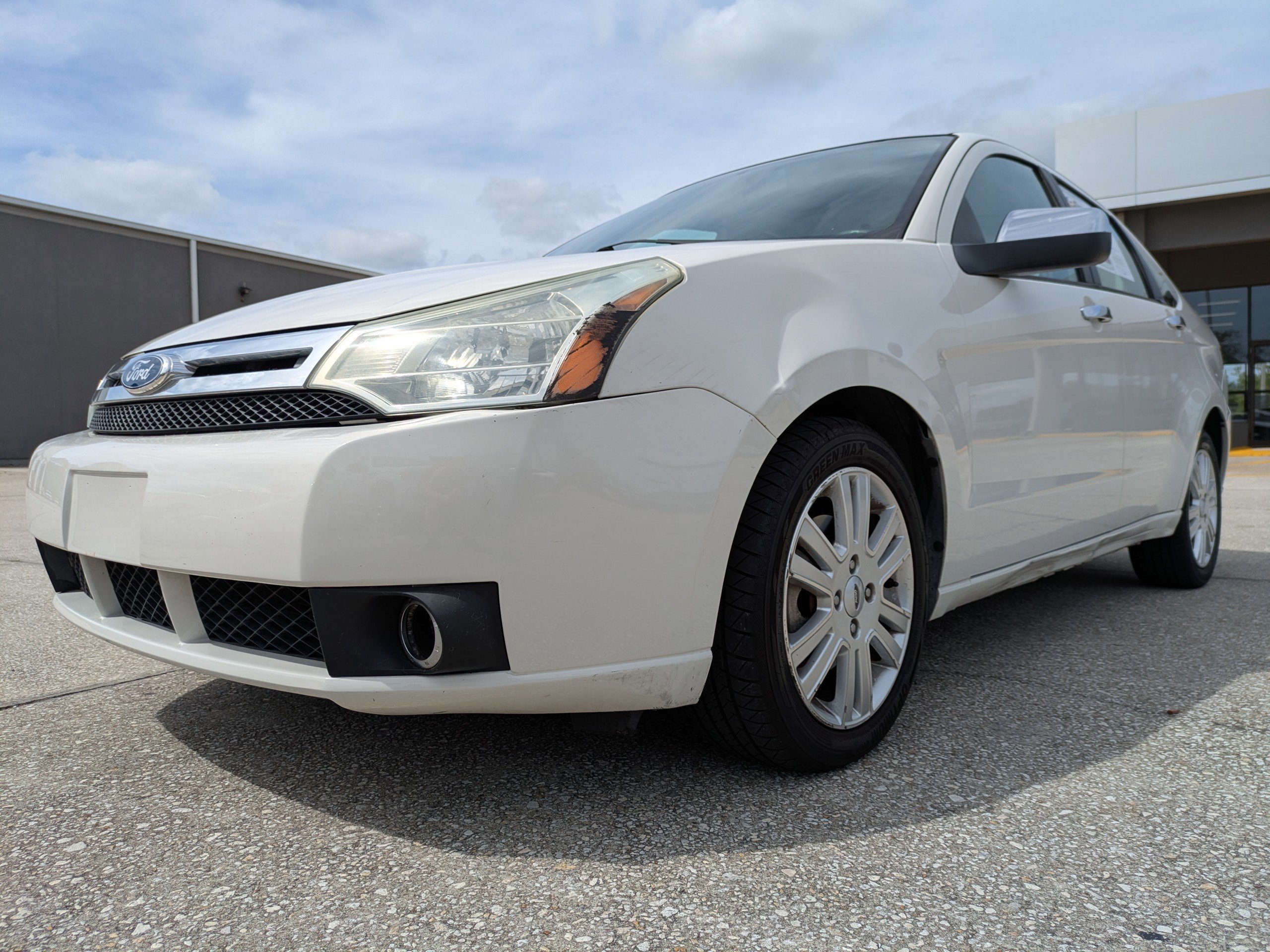 Used 2011 Ford Focus SEL w/ 301A Rapid Spec Order Code image 8