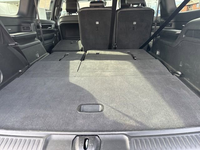 Used 2024 Jeep Wagoneer 4WD image 38
