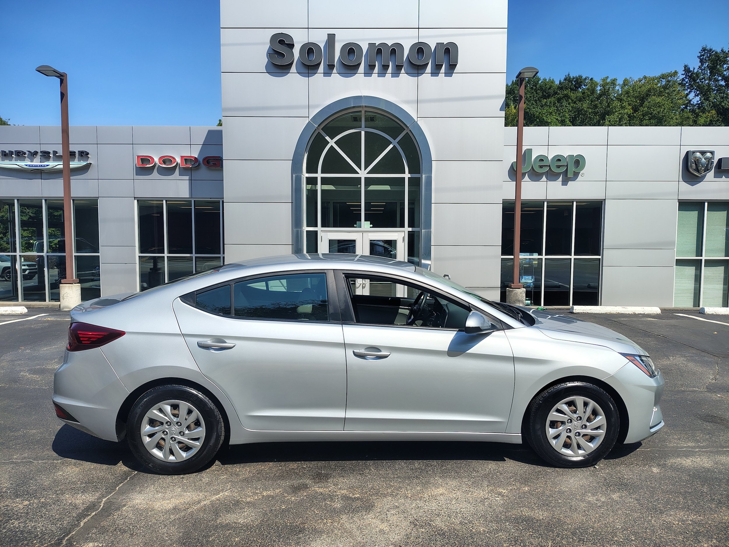 Used 2020 Hyundai Elantra SE