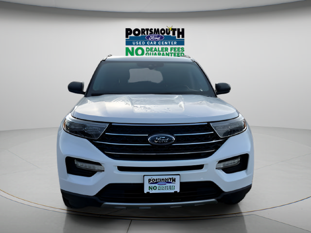 Used 2022 Ford Explorer XLT w/ Equipment Group 202A AWD/4WD image 9