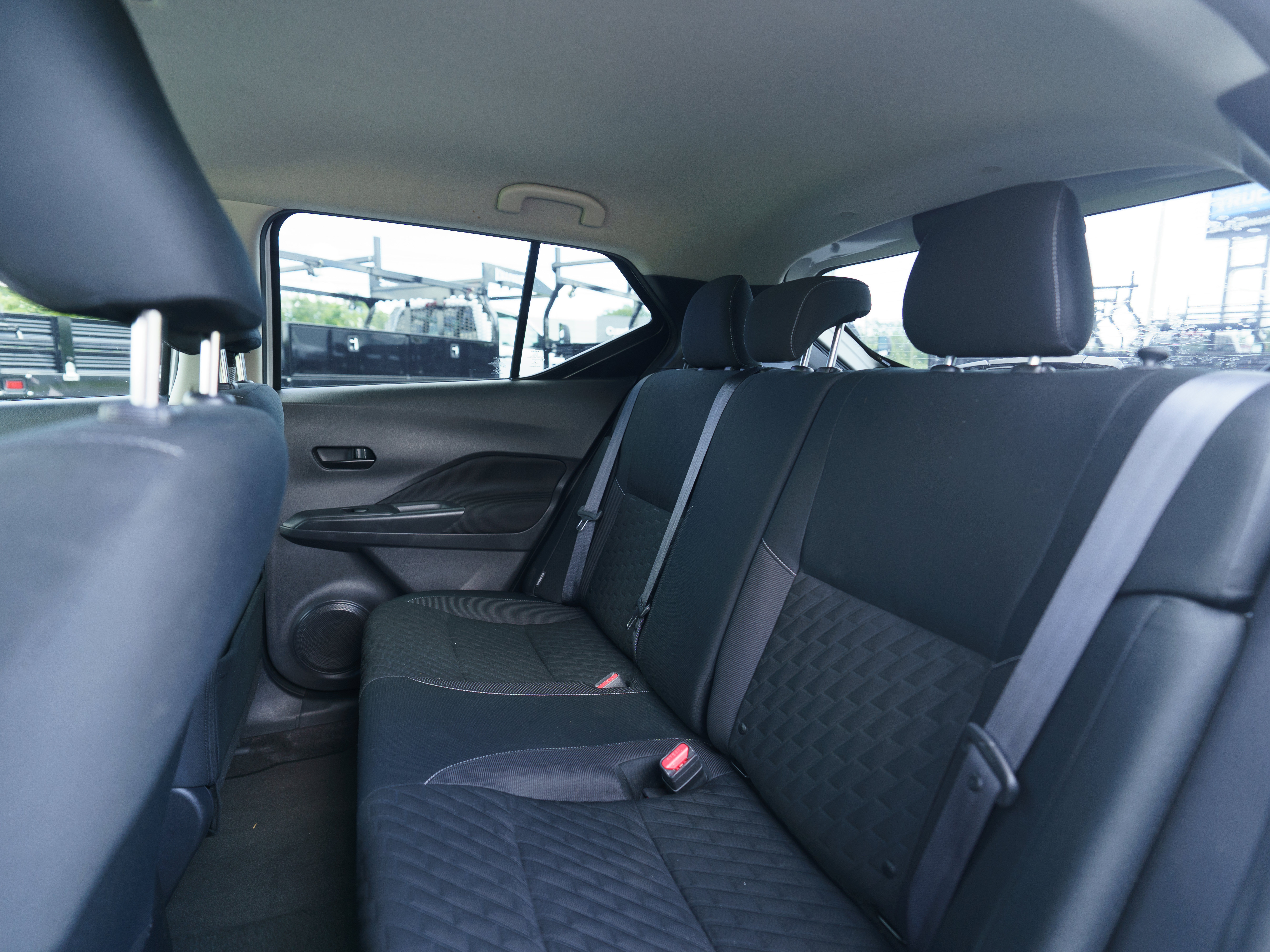 Used 2021 Nissan Kicks S FWD image 9
