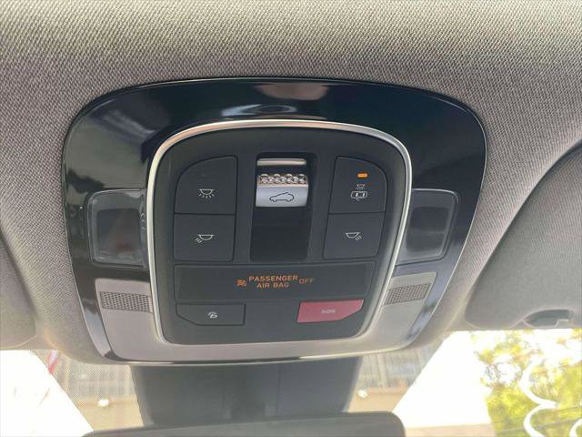 Certified 2023 Hyundai Santa Fe Limited AWD/4WD image 30