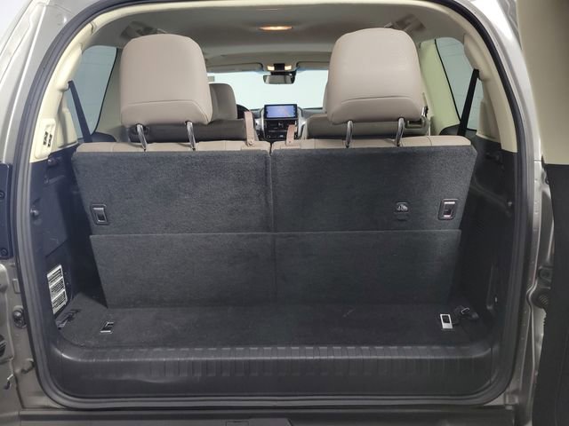 Used 2023 Lexus GX 460 Premium image 28