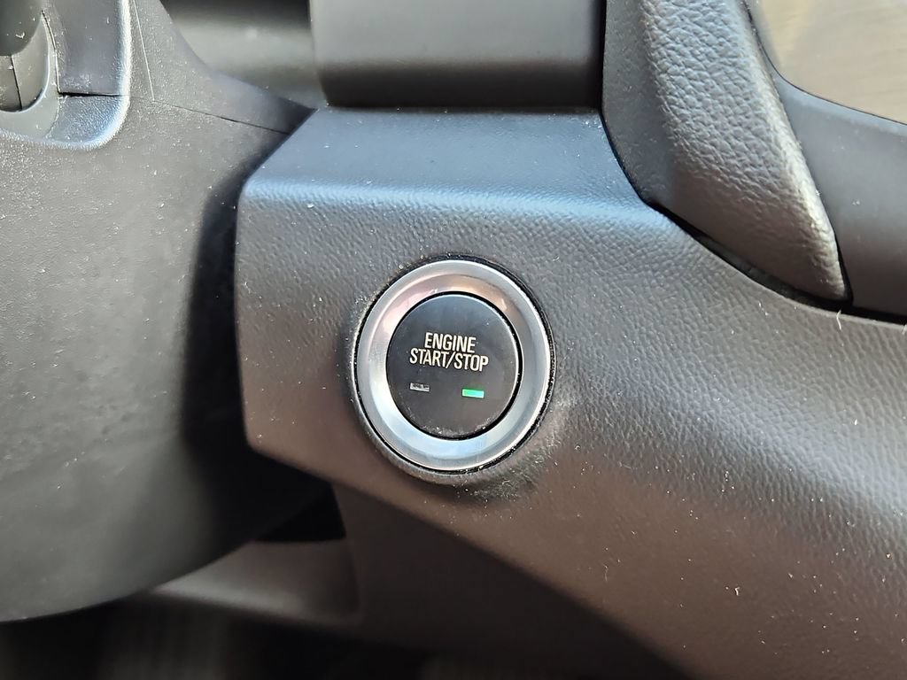Used 2020 GMC Terrain Denali w/ Denali Premium Package AWD/4WD image 16