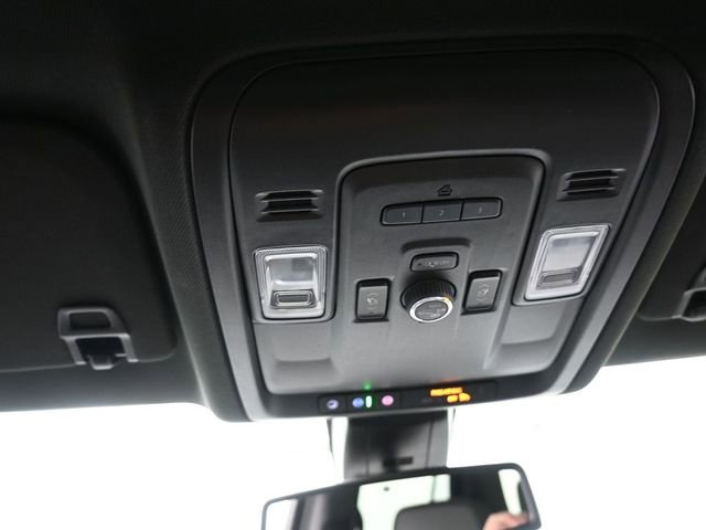 Used 2022 Chevrolet Tahoe RST w/ Luxury Package image 12