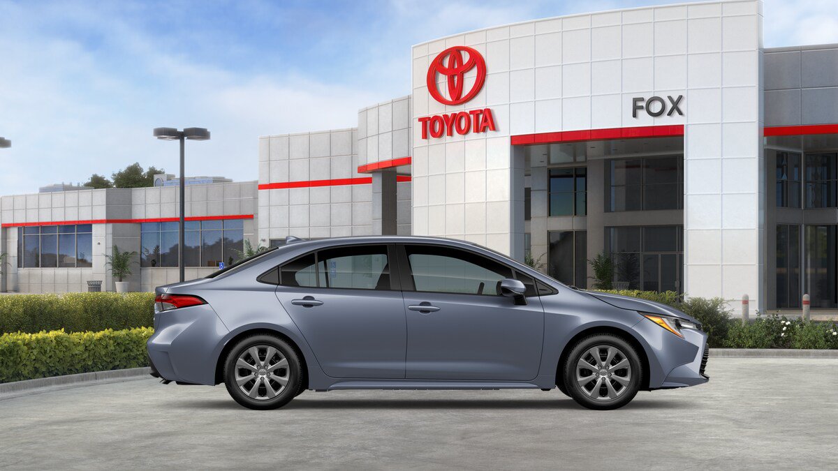 New 2026 Toyota Corolla LE FWD image 34