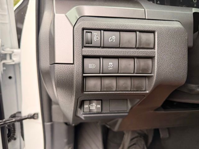 New 2025 Toyota Tacoma SR5 image 28