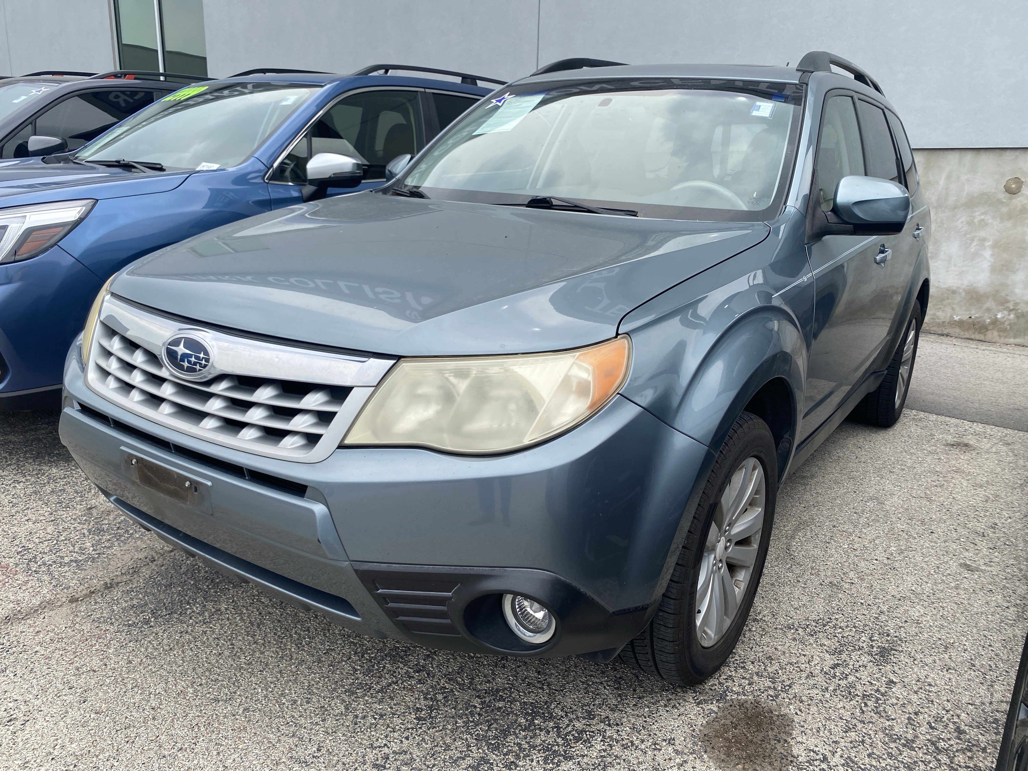 Used 2011 Subaru Forester 2.5X Limited w/ Protection Group 3