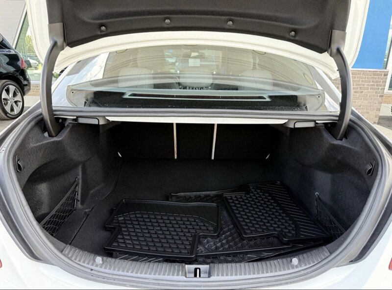 Used 2016 Mercedes-Benz C 300 4MATIC Sedan image 65