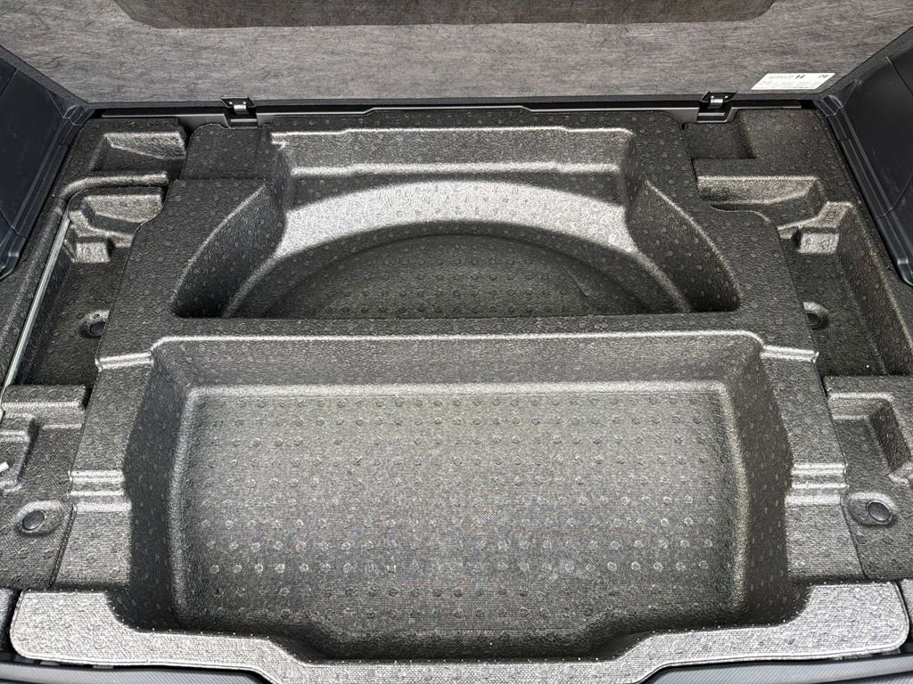 Certified 2023 Subaru Forester Premium image 32