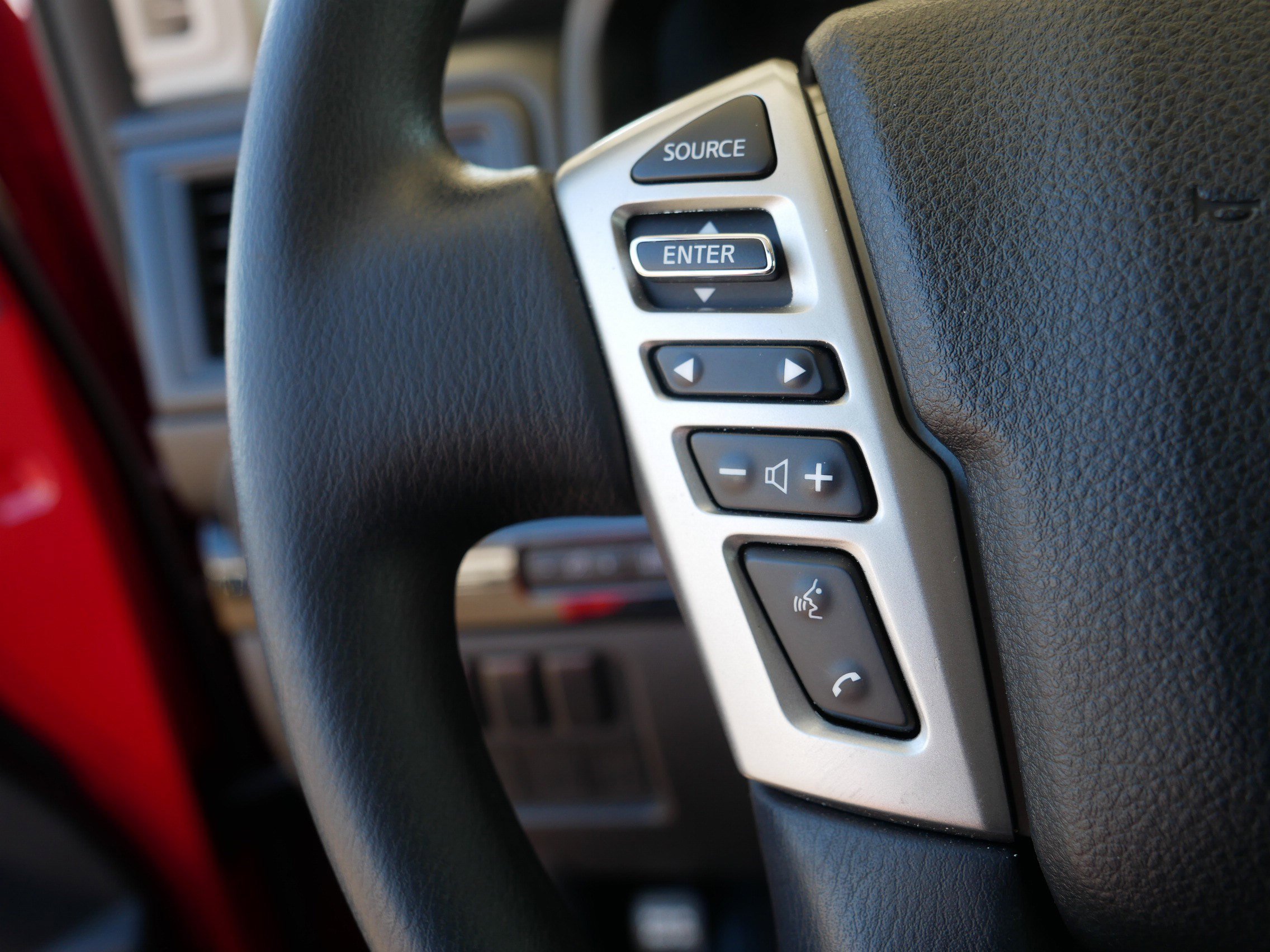 Certified 2024 Nissan Titan SV w/ Accessory Utility Package image 28