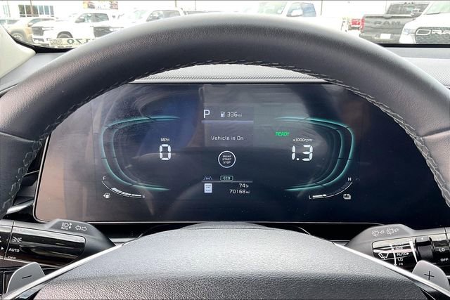 Used 2023 Kia Niro EX image 20