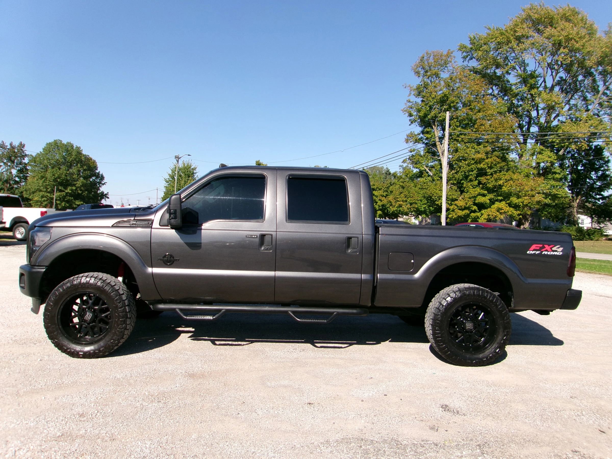 Used 2016 Ford F250 XLT w/ Advanced Security Group image 2