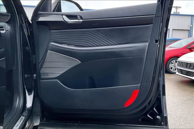 Used 2024 Hyundai Palisade Calligraphy image 24