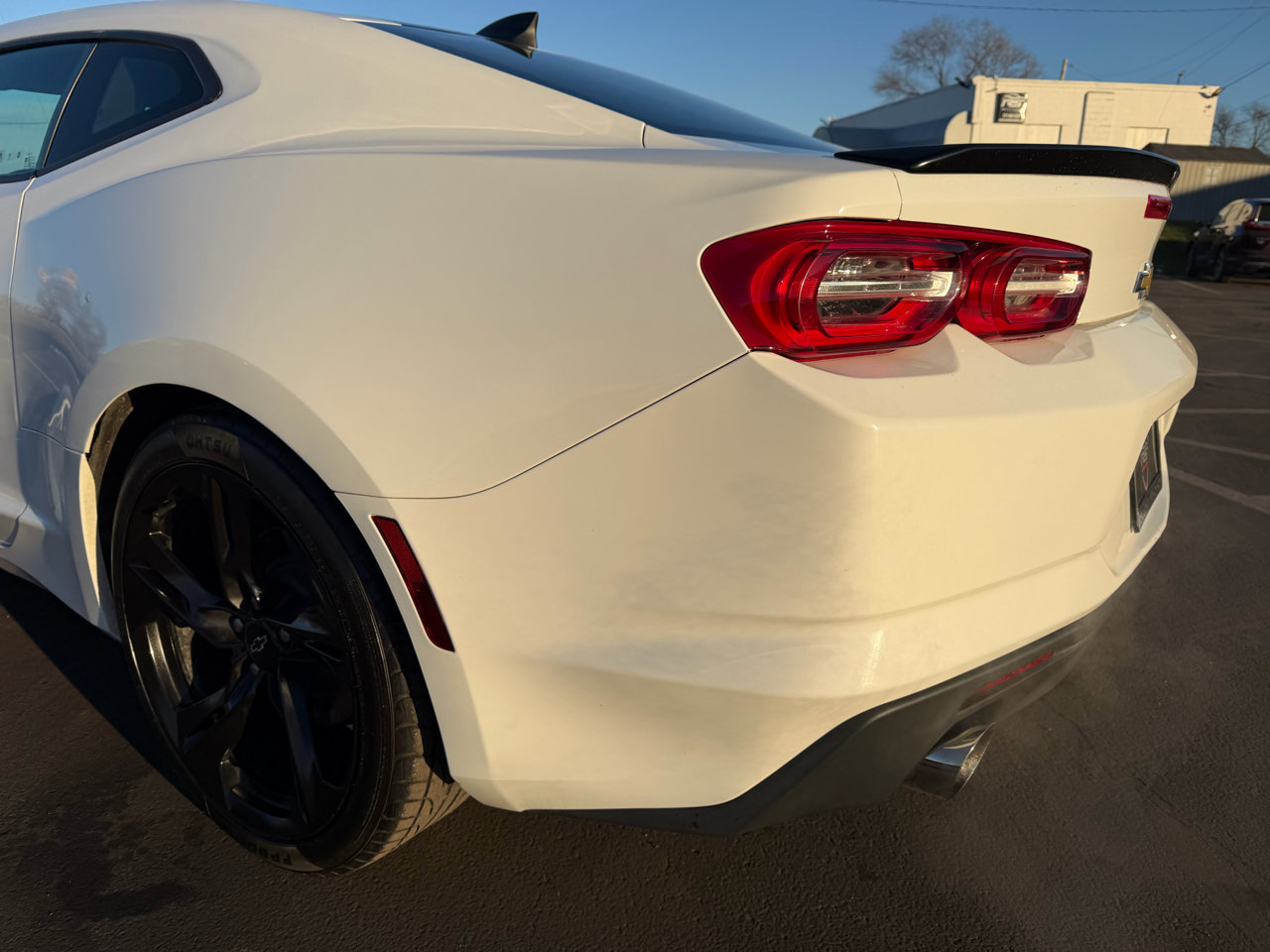 Used 2022 Chevrolet Camaro LT image 14