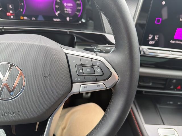 Certified 2024 Volkswagen Atlas Peak Edition SEL image 16