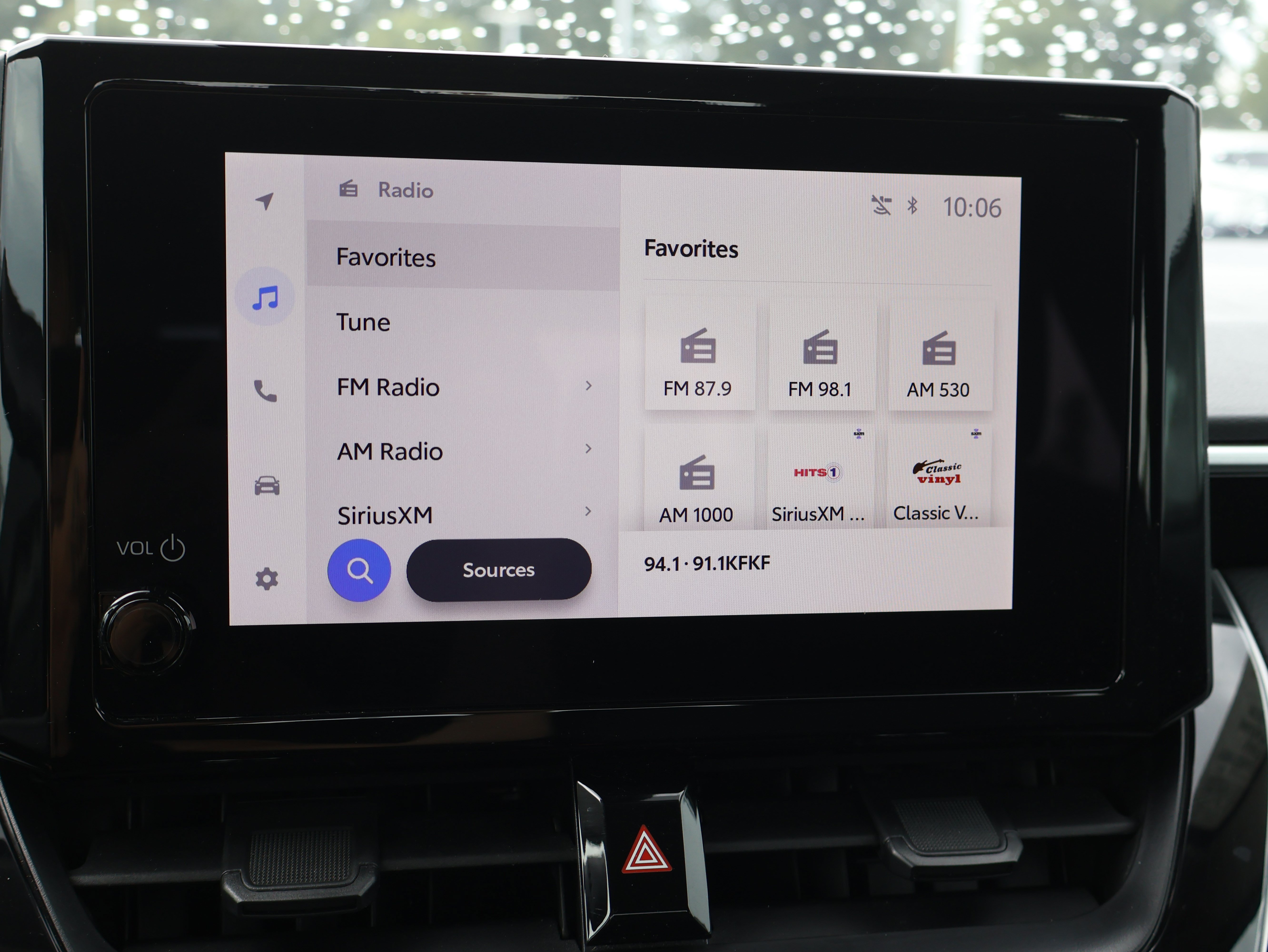 Used 2025 Toyota Corolla LE FWD image 23