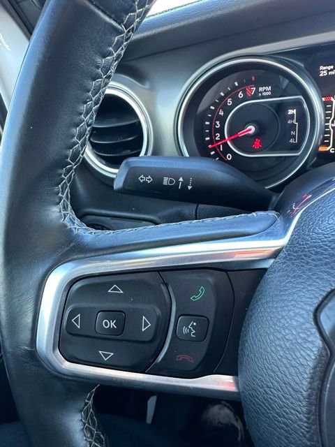 Used 2018 Jeep Wrangler Unlimited Rubicon image 39