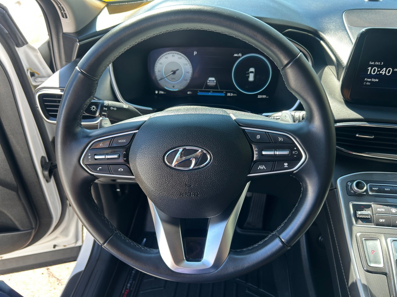 Certified 2023 Hyundai Santa Fe SEL w/ Premium Package AWD/4WD image 34