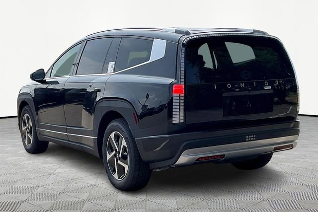 New 2026 Hyundai Ioniq 9 S image 3