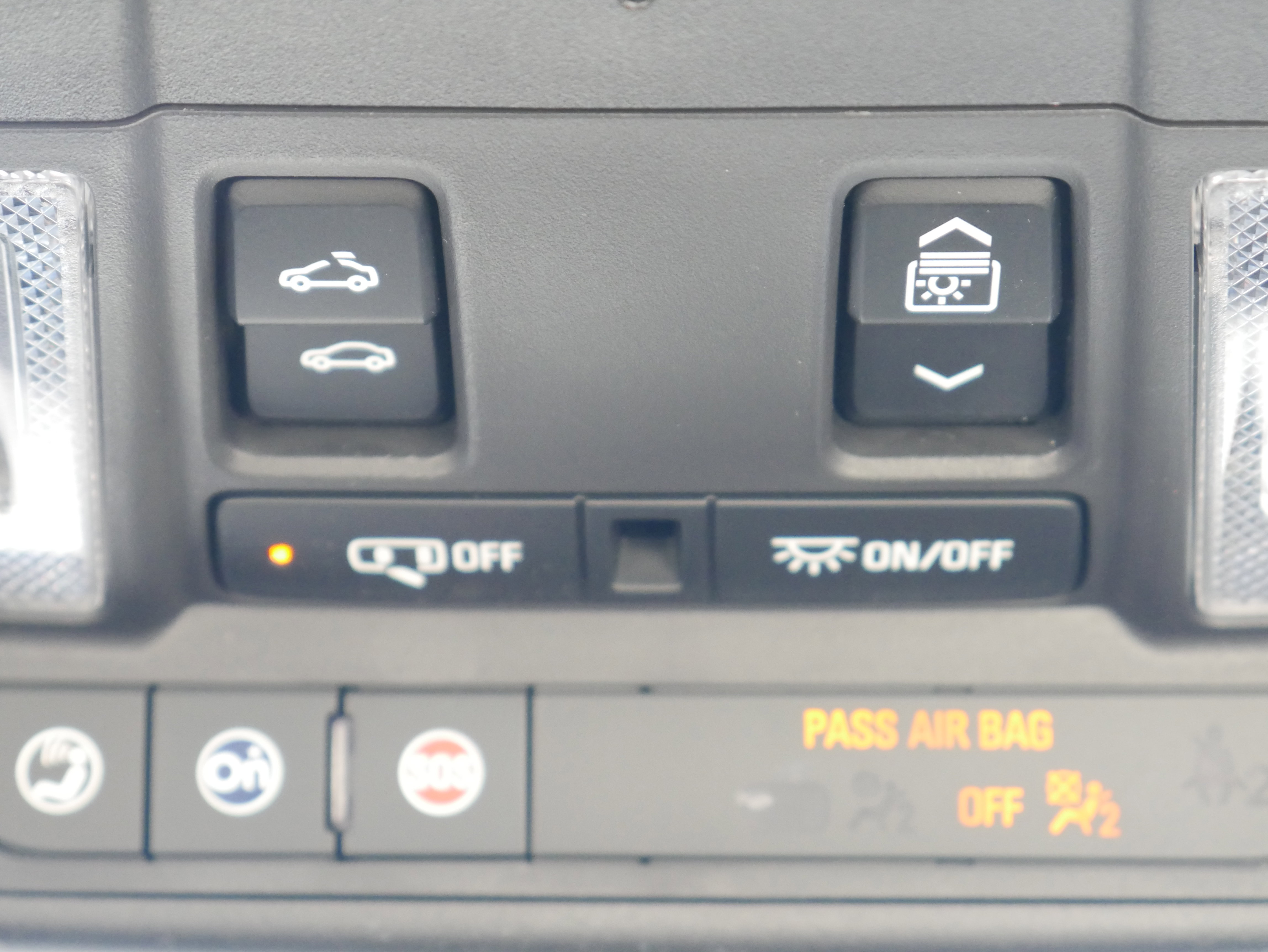 Certified 2022 Cadillac XT5 Sportv w/ Technology Package image 32