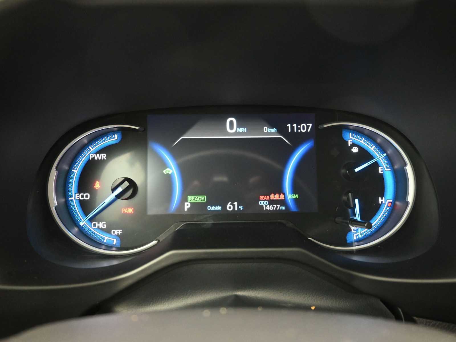 Used 2024 Toyota RAV4 AWD Hybrid image 13