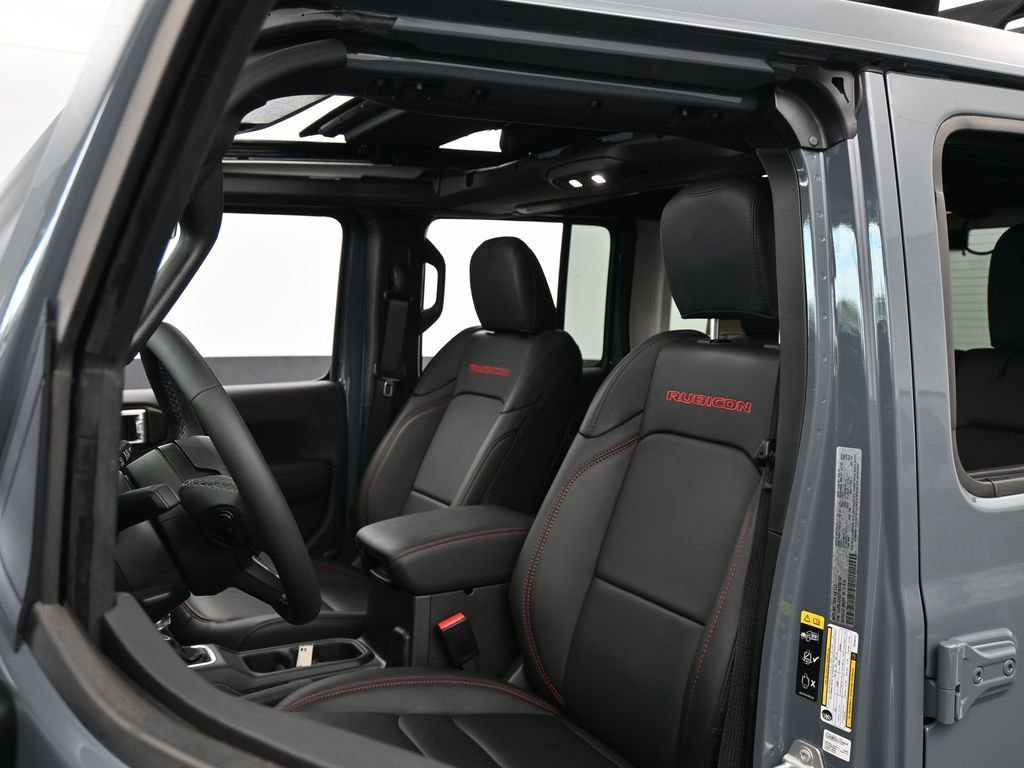 Used 2026 Jeep Wrangler Unlimited Rubicon w/ Xtreme 35 Tire Package image 10