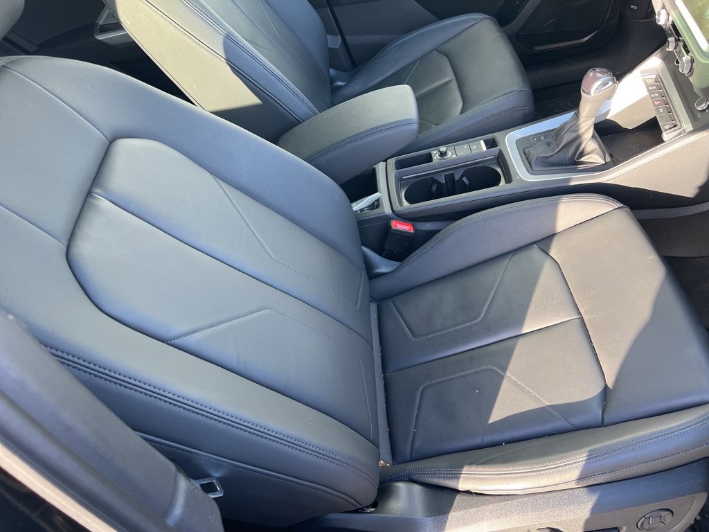 Used 2023 Audi Q3 2.0T Premium w/ Convenience Package image 51