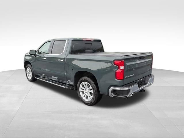 Used 2025 Chevrolet Silverado 1500 LTZ w/ Z71 Off-Road Package AWD/4WD image 3