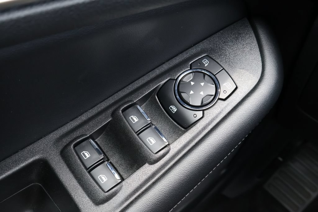 Used 2024 Ford Edge SEL w/ Convenience Package AWD/4WD image 39